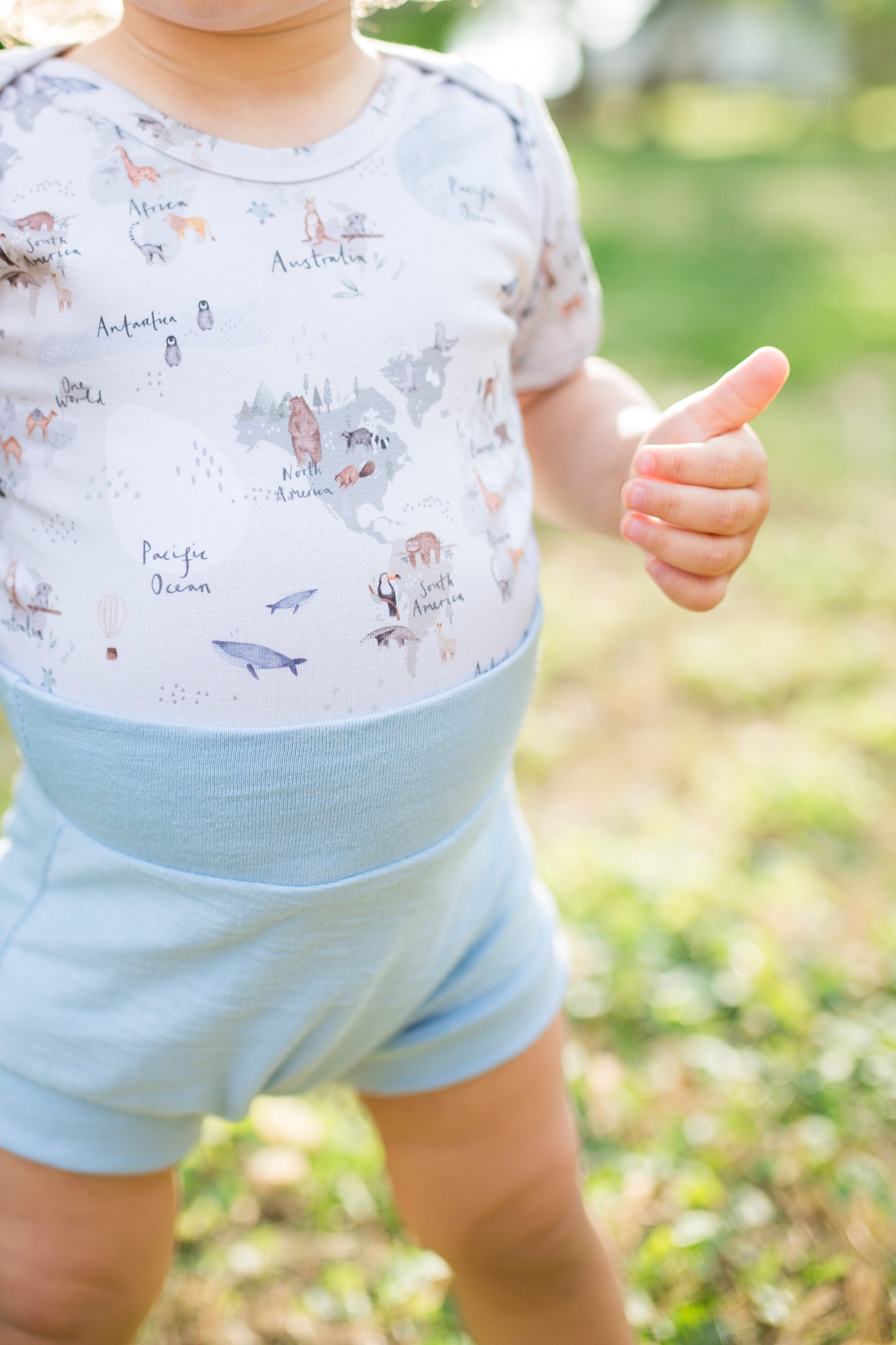 'World Traveler' Baby Outfit Set