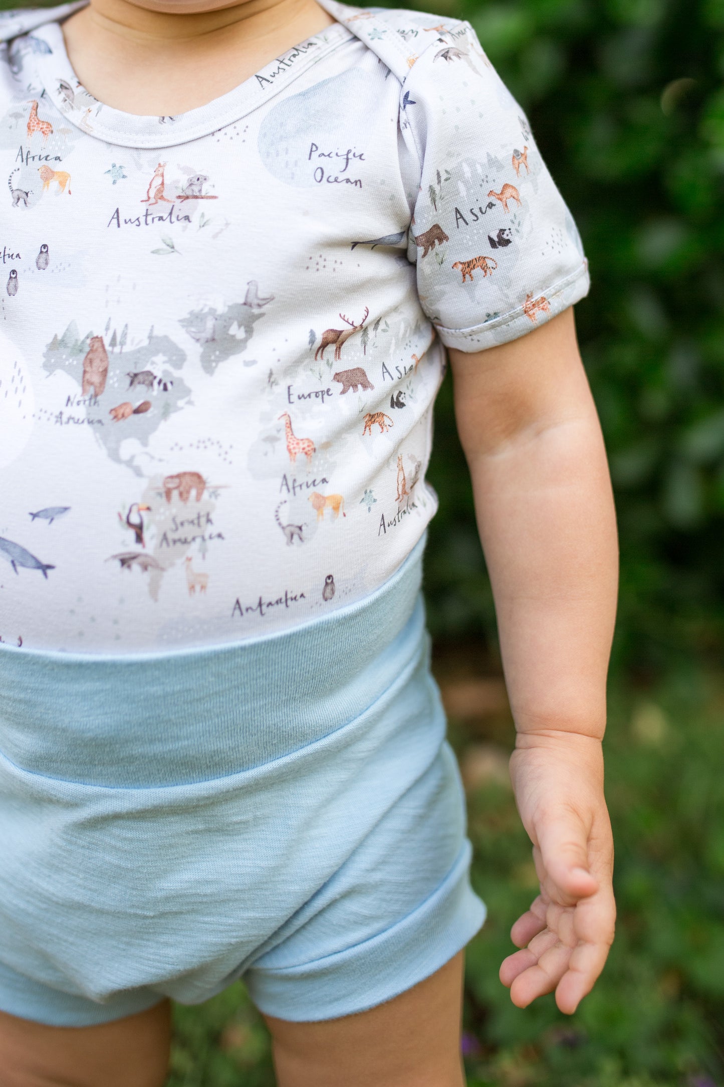'World Traveler' Baby Outfit Set